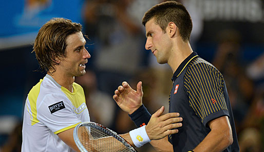 ...das Halbfinale zwischen David Ferrer (l.) und Novak Djokovic an