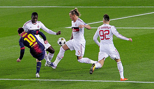 FC BARCELONA - AC MILAN 4:0: Selbst drei Milan-Verteidiger konnten Lionel Messi nicht am frühen 1:0 in der 5.Minute hindern