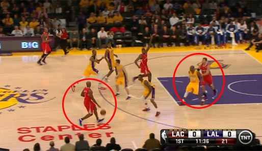 So unorganisiert sind die Lakers in der Defense. Die Clippers mit einem nicht besonders schnellen Gegenangriff. Das reicht aber, dass die Zuordnung nicht stimmt