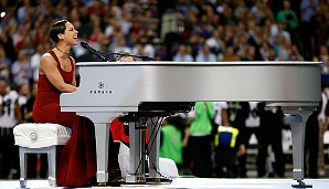 Die große Ehre, die Nationalhymne zu singen, wurde in New Orleans der Weltstar Alicia Keys zuteil