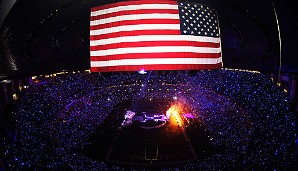 Wo der Super Bowl ist, ist der typische amerikanische Patriotismus natürlich nicht weit