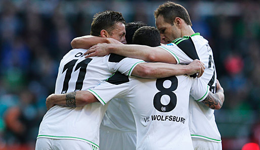 Mit einer geschlossenen Mannschaftsleistung nutzt Wolfsburg die Patzer der Konkurrenz und verabschiedet sich aus dem Abstiegskampf