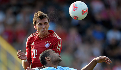 Mario Mandzukic kommt aus Wolfsburg und verdrängt Gomez aus der Startelf. Er liefert Tore am Fließband und immer vollen Einsatz