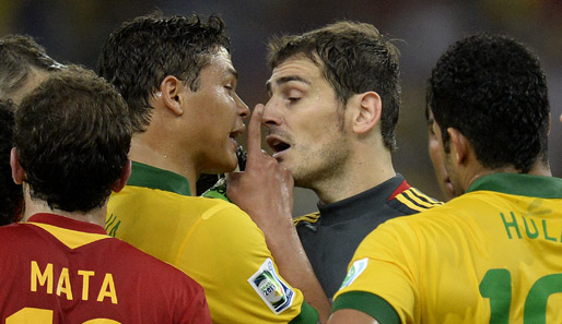 Der Frust bei den Spaniern wuchs. Thiago Silva und Iker Casillas hatten sich nicht sehr lieb