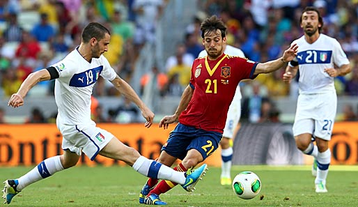 SPANIEN - ITALIEN 7:6 n.E.: Nach 120 torlosen Minuten mussten Spanien und Italien ins Elfmeterschießen. Dort bewiesen die Spanier die besseren Nerven