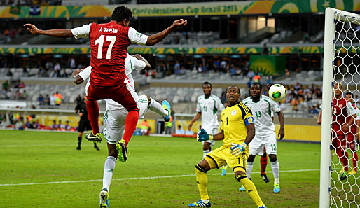 Und so ereignete sich die Szene des Spiels auch vor dem Kasten der Nigerianer. In der 54. Minute stieg Jonathan Tehau im gegnerischen Strafraum am höchsten und nickte ein