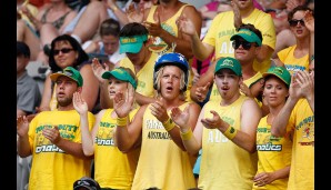 Tag 3: Australische Fans sind auch 2014 einer der absoluten Hingucker. Ob der Helm gegen die Sonne schützten soll, darf jedoch bezweifelt werden