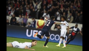 PARIS SAINT-GERMAIN - FC CHELSEA 3:1: Auch in Paris ging es flott: Lavezzi nutzte den Fehler von Terry. Ivanovic hatte ebenfalls das Nachsehen