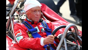 Niki Lauda bewegte dagegen lieber einen seiner früheren Ferrari