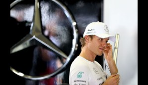 ...was seinen Konkurrenten Nico Rosberg irgendwie zu irritieren schien