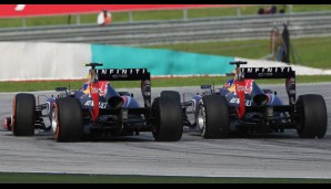 Und dann? Webber ignorierte mal die Teamorder und gefährdete Vettels Titel unnötig, in Malaysia eskalierte es 2013: Vettel überholte trotz Verbot ("Multi21"), Webber revanchierte sich, als er im Ziel Zentimeter am Weltmeister vorbeirauschte.