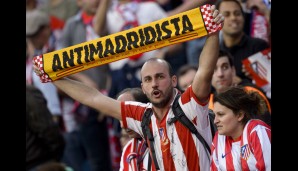 ATLETICO - REAL 0:0: Das Derbi madrileno elektrisierte die Massen - dieser Atletico-Fan zeigt, was er vom Stadtrivalen hält