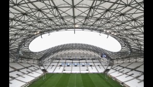 Marseille (vier Gruppenspiele, ein Viertel- und ein Halbfinale), Stade Velodrome, Fassungsvermögen: 67.000, Spielstätte von: Olympique Marseille, Umbauarbeiten abgeschlossen: Herbst 2014, Kosten: 267 Millionen Euro