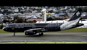 Achtung! Die All Blacks aus Neuseeland sind im eigenen Flieger unterwegs