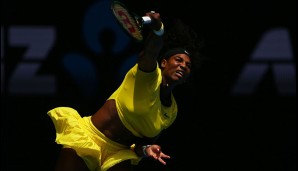 Auch Serena Williams lässt es ordentlich krachen. Die US-Amerikanerin muss allerdings mehr kämpfen als ihr lieb gewesen sein dürfte