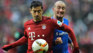 Robert Lewandowski (FC Bayern): War gegen das Darmstadt-Bollwerk sehr häufig auffällig. Erzielte nicht nur das 3:1, hätte auch einen Assist bekommen, wenn Robben nach seinem Hackenpass in der 13. Minute das Tor getroffen hätte