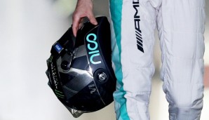 Macht aber überhaupt nichts! Nico Rosberg hat schon in Barcelona sein finales und altbekanntes Helmdesign vorgeführt