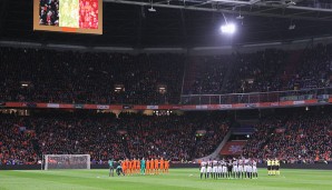 Bereits vor dem Spiel gab's eine Schweigeminute. Diese galt den Opfern des Terroranschlags von Belgien