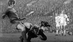 März und Oktober 1971: Die Bayern spielen binnen sieben Monaten zweimal in Liverpool. Alun Evans trifft im ersten Duell drei Mal gegen Sepp Maier, das zweite Spiel endet 0:0