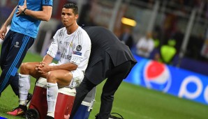 Erstmal sacken lassen: Ronaldo nahm noch einmal Platz vor dem Elfmeterschießen