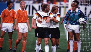 Beim Achtelfinale '90 zwischen Holland und Deutschland empfahl Faßbender, den argentinischen Schiedsrichter in die Pampa zu schicken. Über Oranjes Abwehrchef sagte er: "Koeman. Der heißt schon so. Dem würde ich auch nicht über den Weg trauen!"