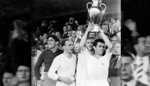 1958 schlägt Real den AC Mailand im Finale, 1959 feiert das weiße Ballett den Gewinn der Trophäe nach einem 2:0 in der Neuauflage des 56er Endspiels gegen Stade Reims