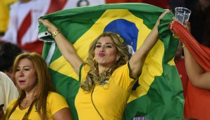 Diese Brasilianerin war vor dem Auftritt der Selecao gegen Peru noch guter Dinge: Doch es kam anders...