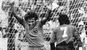 Zico: Der weiße Pelé, einer der größten Stars des brasilianischen Fußballs. Aber 1978 in Argentinien, 1982 in Spanien und 1986 in Mexiko verpasste er mit der Selecao jeweils den großen Wurf bei einer WM.