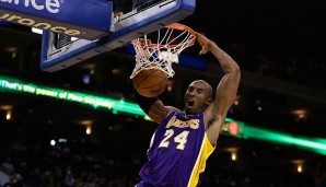 Gerade zurückgetreten, dieses Mal aber noch auf Platz 10: Kobe Bryant von den Los Angeles Lakers kassierte in den vergangenen zwölf Monaten 50 Millionen Dollar (25+25)