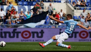 Mai 2013: Klose erzielt bei Lazios 6:0 gegen Bologna fünf Tore. Zuletzt war das der Roma-Legende Roberto Pruzzo 27 Jahre zuvor in einem Serie-A-Spiel gelungen