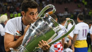 Alvaro Arbeloa (33): Sieben Jahre lang schnürte der Verteidiger seine Schuhe für Real Madrid. Zuletzt durfte er nur noch selten ran, sein Abschied wurde aber durch den Champions-League-Sieg versüßt