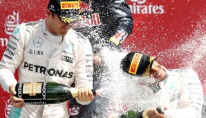 Nico Rosberg und Lewis Hamilton im Kampf um die WM - schon in Brasilien kann sich der Deutsche aus eigener Kraft erstmals zum Weltmeister krönen. Die Reise dorthin war lang: Ein Blick zurück auf teaminterne Kollisionen, schlechte Starts und Aufholjagden