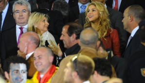 Shakira ist nur eine der vielen attraktiven Grazien, die den Clasico mit Begeisterung verfolgen