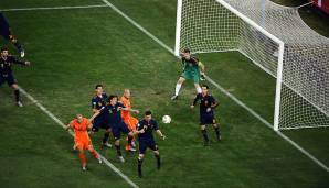 Am 11. Juli 2010 spielt Xabi Alonso das größte Spiel seiner Karriere: das WM-Finale mit Spanien gegen die Niederlande. Und er nimmt erneut in einem großen Endspiel eine entscheidende Rolle ein, denn ...