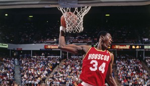 Hakeem Olajuwon - Houston Rockets (03. März 1990): 29 Punkte, 18 Rebounds, 11 Blocks gegen die Golden State Warriors