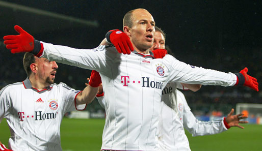 Doch Robben trifft nicht nur gegen abstiegsbedrohte Bundesliga-Klubs. Er ist mittlerweile auch der Mann für die entscheidenden Tore beim FC Bayern