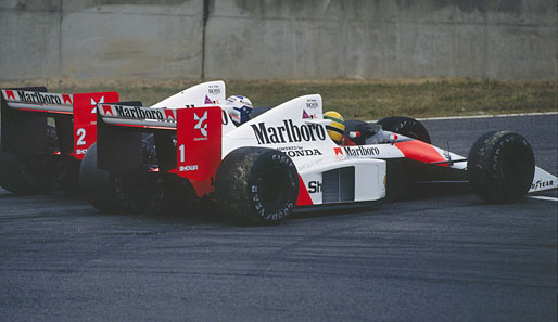 1989 knallte es dann zum ersten Mal richtig. Senna und Prost kollidierten im vorletzten Rennen in Suzuka. Folge: Nach Sennas Disqualifikation wurde Prost Weltmeister.
