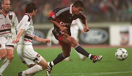 30.09.1998 - MANCHESTER UNITED - Gruppenphase, Hinspiel: 2:2 - Giovane Elber schoss in der 11. Minute das 1:0 für die Bayern. Am Ende gab es ein 2:2 im Olympiastadion