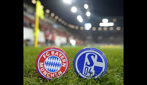 Bayern München und der FC Schalke 04: Zwei Traditionsvereine, die sich schon zahlreiche heiße Duelle lieferten...