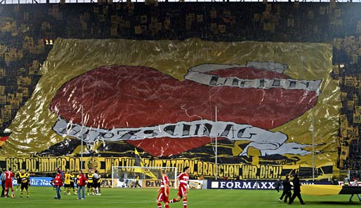 "Mein Herzschlag". Für die schwarz-gelben Fans mehr als nur ein Spruch. Auf die nächsten 100 Jahre - Happy Birthday, BVB