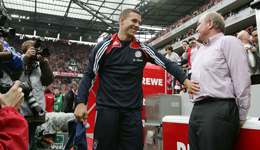 Den Titel "Dauerwurst der Saison" bekommt Lukas Podolski verliehen. Es vergeht kaum ein Tag ohne Meldungen zum Bayern-Köln-Wechsel-Wirrwar