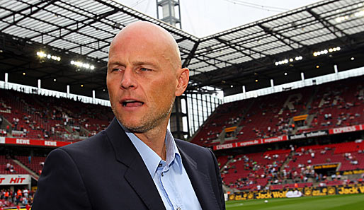 1. FC Köln - VfL Wolfsburg 0:3: Kölns neuer Trainer Stale Solbakken musste bei seinem Bundesliga-Debüt gleich die erste Niederlage einstecken