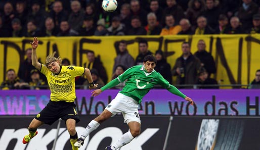 Borussia Dortmund - Hannover 96 3:1 - Ein Kunstwerk mit dem Titel: Namenstanz mit Marcel und Lars