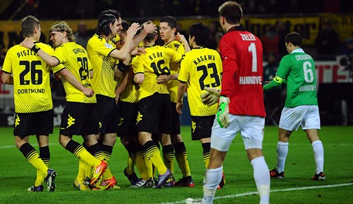 Ein gewohntes Bild: Borussia Dortmund gewinnt auch das sechste Spiel in Folge. Irgendwann wird's doch auch langweilig, oder?