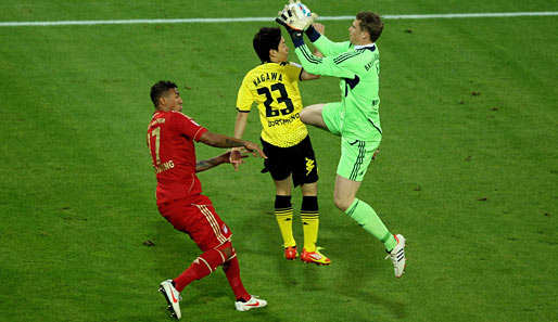 Dortmund - Bayern 1:0: Dortmund unterstreicht seine Meisterambitionen. Die Schwarzgelben prüfen Neuer schon früh im Spiel