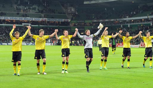 Die Dortmunder hingegen jubelten und arbeiten sich mit dem Sieg weiter nach vorne