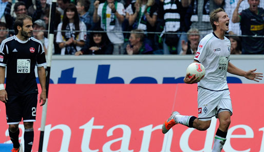 Sekunden vor der Halbzeit brachte Luuk de Jong (r.) Gladbach mit seinem ersten Bundesliga-Treffer zurück ins Spiel
