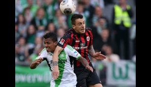 VfL Wolfsburg - Eintracht Frankfurt 2:1: Zwischen der Eintracht und den Wölfen entwickelte sich von Beginn an ein hart umkämpftes Spiel