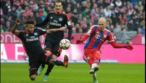 BAYERN - HAMBURG: Nicht nur Arjen Robben war für den HSV kaum zu stoppen