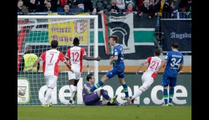 Elfmeter für die Schwaben: Tobias Werner scheitert an Benaglio! "Umso besser", denkt sich Dominik Kohr und staubt zum 1:0 ab!